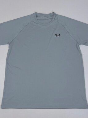 UNDER ARMOUR Men's large  t-shirt
